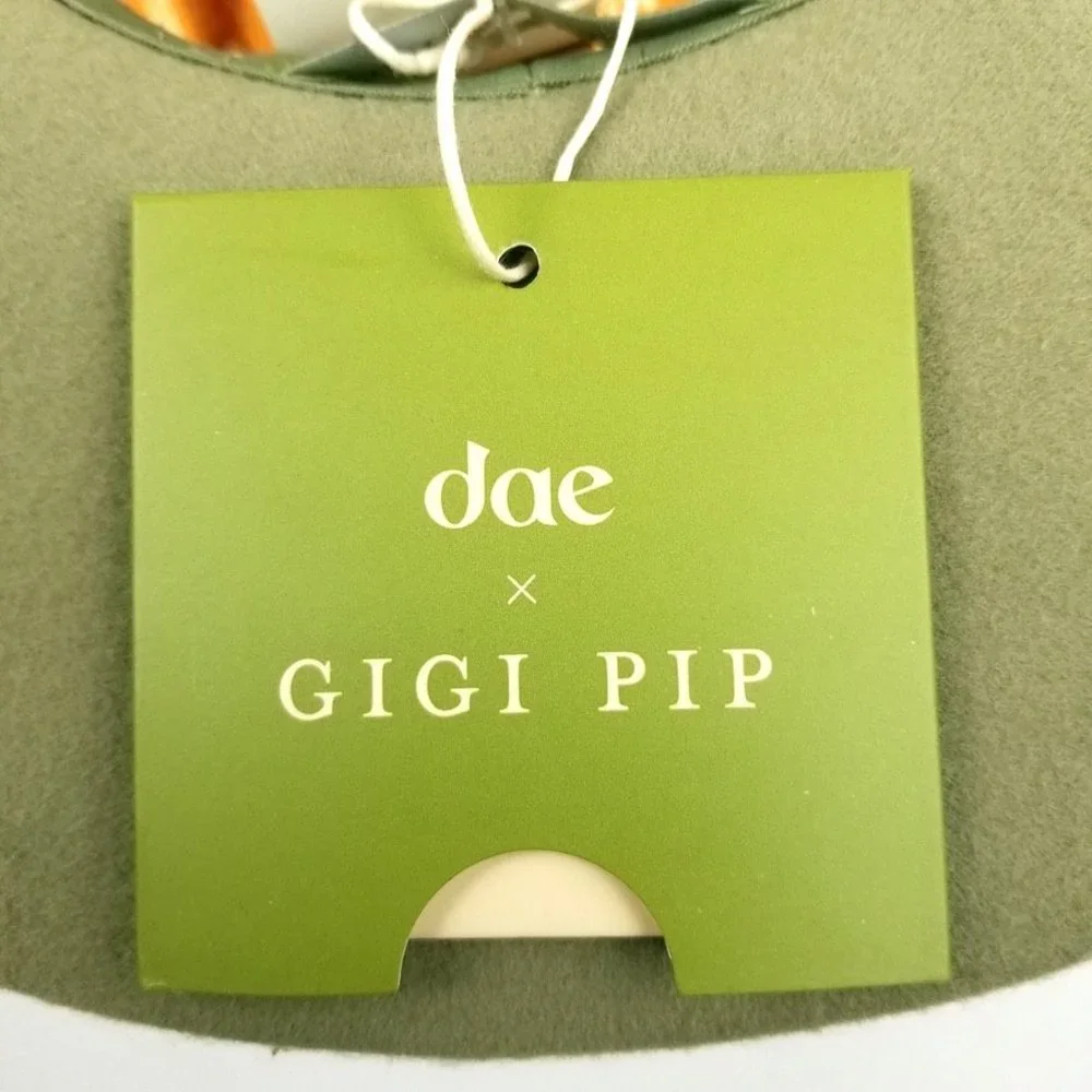 Gigi Pip x Dae Hat in Sage Green - Picture 7 of 10